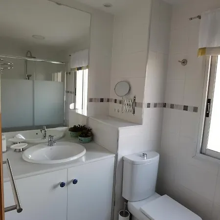 Del Azahar Apartment *